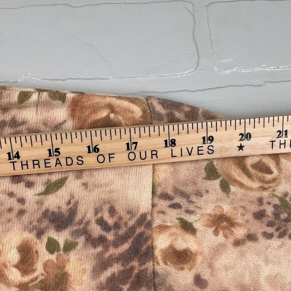Gabriella T. Cardigan Women Medium Beige‎ Tan Rose Leopard Art Grandma Sweater - Picture 9 of 11